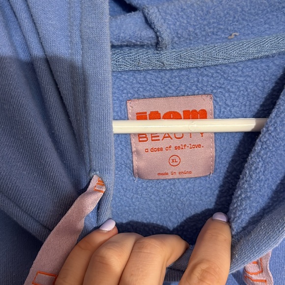 RARE HOODIE | ITEM BEAUTY | SIZE XL - Picture 5 of 5